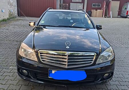 Mercedes-Benz 200