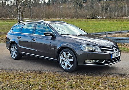 VW Passat Variant Volkswagen 2.0 TDI DSG Highline