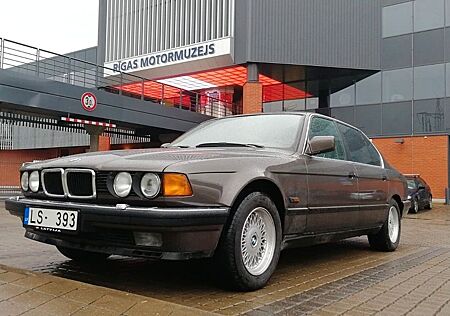 BMW 750iL
