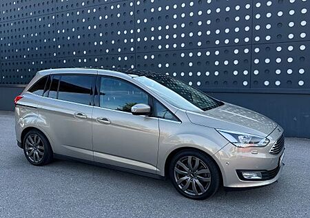 Ford Grand C-Max 2,0TDCi 110kW PowerShift Titaniu...