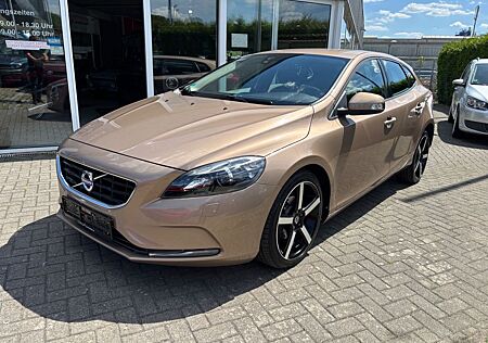 Volvo V40 You!