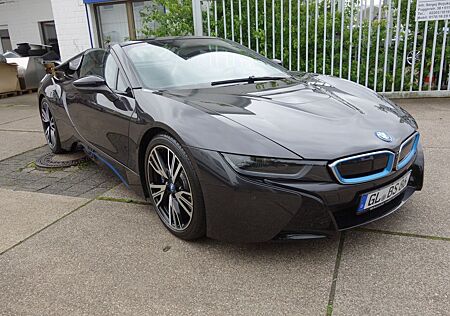 BMW i8 Roadster