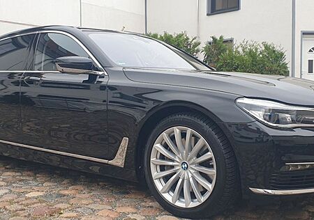 BMW 750Li xDrive -