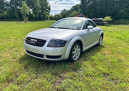 Audi TT Coupe 1.8T 110 kW -1.Hd, Scheckheft,TOP Garag
