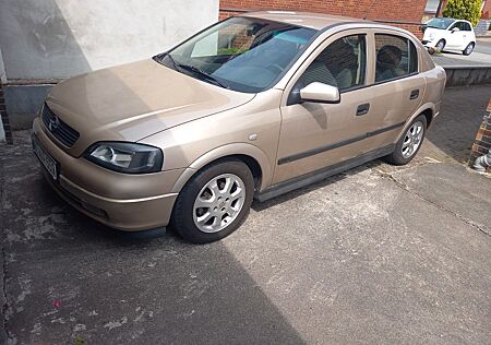 Opel Astra 1.6 16V Selection Selection