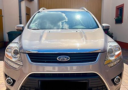 Ford Kuga 2,0 TDCi 4x4 120kW Titanium PowerShift ...