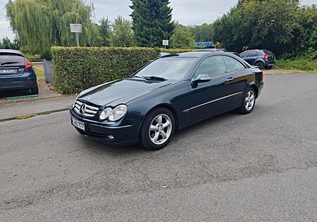 Mercedes-Benz CLK 200 KOMPRESSOR AVANTGARDE Avantgarde