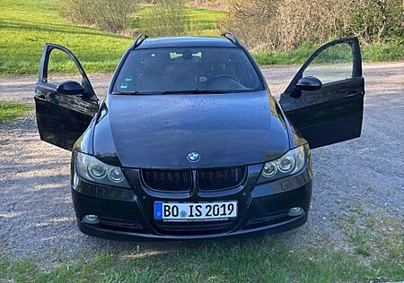 BMW 318 Gran Turismo