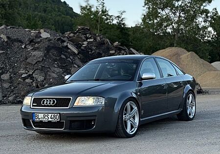 Audi RS6 4.2 tiptronic quattro -