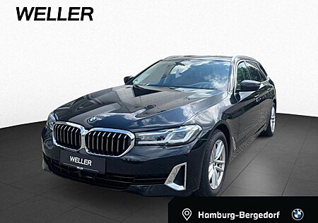 BMW 520d xDrive Tour. Luxury HUD Pano AHK Laser ACC