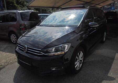 VW Touran Volkswagen Comfortline BMT Navi 5 Sitzer Alu PDC DSG