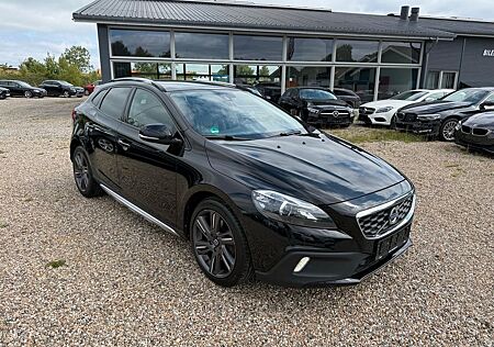Volvo V40 CC V40 Cross Country Momentum VOLL!!