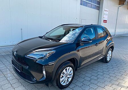 Toyota Yaris Cross 1.5 Hybrid AWD-i,SHZ,R-Cam,App-Co...