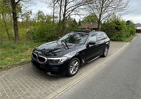 BMW 520i Touring, M Line, wenig km, RFK, SHZ uvm.