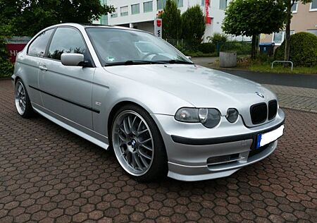 BMW 325ti E46 Compact Individual/6 Zylinder/192 PS