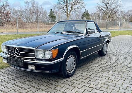 Mercedes-Benz 560 SL R107 Roadster HARD-& SOFTTOP