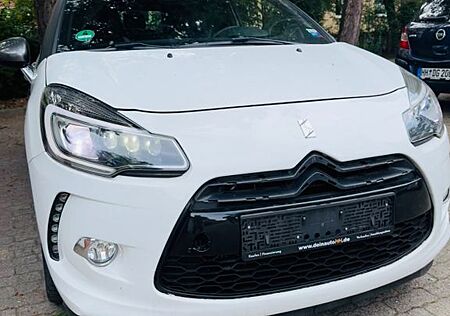 Citroën DS3 PureTech Cabrio 110 Stop&Start SoChic