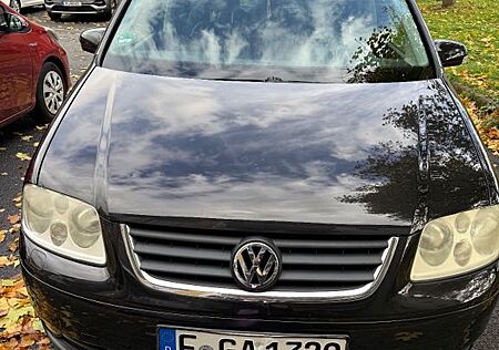 VW Touran gebraucht kaufen VW Touran Volkswagen 2.0 TDI DPF Trendline Trendline