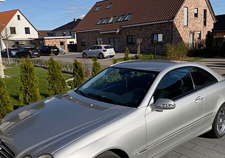 Mercedes-Benz CLK 200 KOMPRESSOR AVANTGARDE Avantgarde
