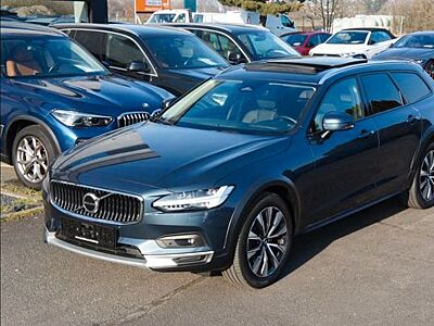 Volvo V90 Cross Country Plus AWD*ACC*AHK*PANO*STDHZG