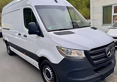 Mercedes-Benz Sprinter III Kasten 317 CDI hoch RWD Holz
