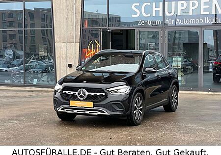 Mercedes-Benz GLA 200 *Progressive*163ps*Dachhimmel Schwarz*TOP