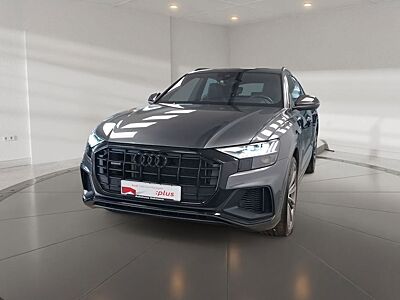 Audi Q8 55 TFSI quattro competition plus 4xSHZ RFK
