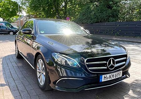 Mercedes-Benz E 200 d Automatik Widescreen Head Up