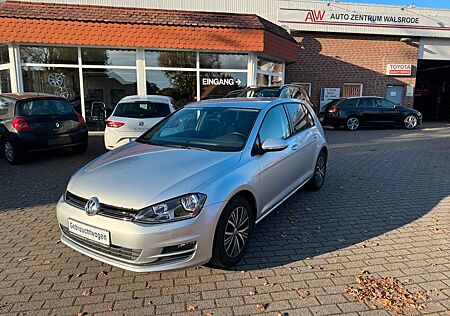 VW Golf Volkswagen VII Lim. Allstar*NAVI*AHK*MuFU*PDC*TÜV NEU