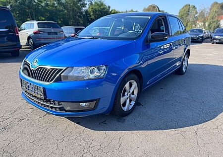 Skoda Rapid Spaceback Style DSG Navi*Panorama*SHZ