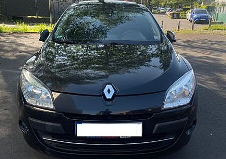 Renault Megane III Lim. 5-trg. Navi+ Leder