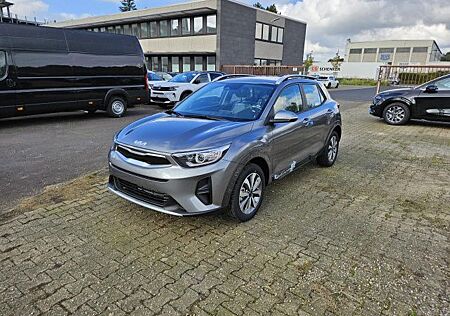 Kia Stonic 1.2 VISION STD Bluetooth Navi Klima