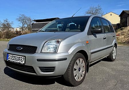 Ford Fusion Rentnerfahrzeug