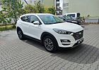 Hyundai Tucson 1.6 T-GDI Advantage + 2WD DCT Advantage +