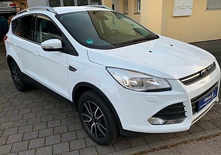 Ford Kuga 1,5 EcoBoost 2x4 110kW Individual Indiv...