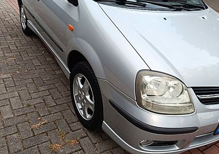 Nissan Almera Tino 1.8 acenta acenta