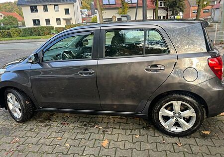 Toyota Urban Cruiser 1,33-l-Dual-VVT-i 4x2 -