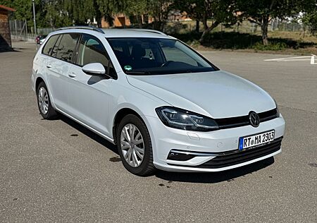 VW Golf Volkswagen 1.6 TDI DSG 7,5 Facelift Variant