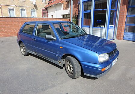 VW Golf Volkswagen 1.6 Standard
