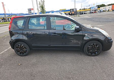 Nissan Note tekna 1.5 dCi 86 tekna