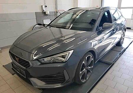 Cupra Leon VZ e-Hybrid/LED/AHK/VIRTUAL/R-KAM/ACC/NAVI