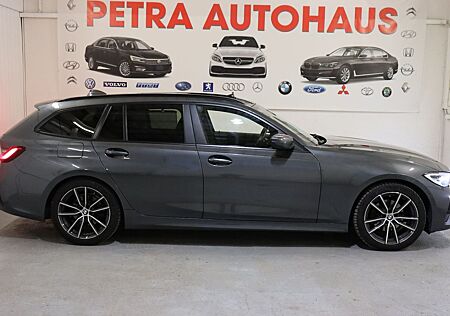 BMW 320d Touring M Sport Kamera Panorama