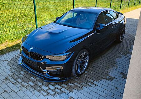 BMW M4 Cabrio F83 Individual Azurite Black Hard Top