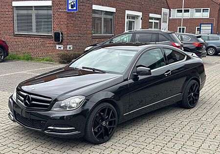 Mercedes-Benz C 250 CDI Sport Coupé Autom. Sport