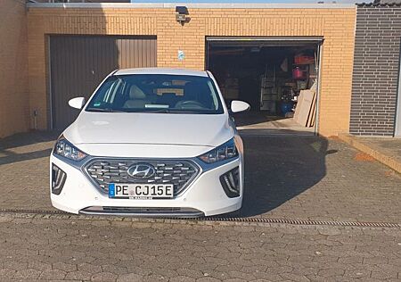 Hyundai Ioniq 1.6l GDi PLUG-IN HYBRID Premium Facelift