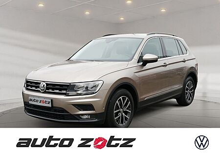 VW Tiguan Volkswagen Comfortline 1.5 TSI Navi ,PDC,AHK,SHZ,LM