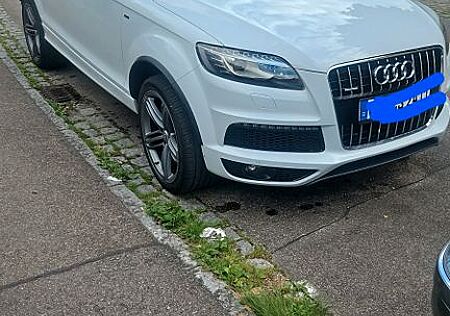 Audi Q7 3.0 TDI Quattro *7-Sitzer*3x S-Line*Pano*