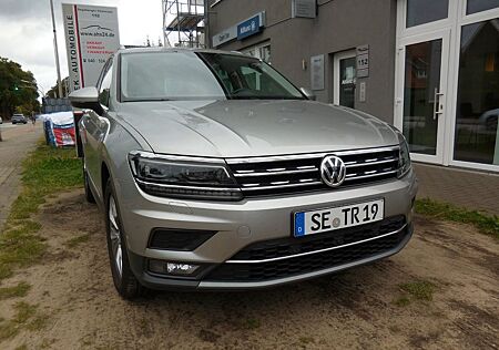 VW Tiguan Volkswagen 2.0 TDi Highline BMT/DSG/ 4Motion/Pano/LE