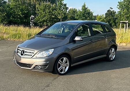 Mercedes-Benz B 200 CDI - Automatik | Navi