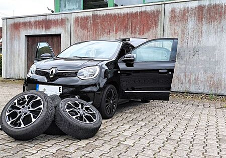 Renault Twingo 22KWh Urban Night Vollausstattung + Zub.
